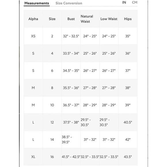 Badgley Mischka Black Strapless Contrast Ruffle Sweetheart Neckline Gown - Picture 13 of 13